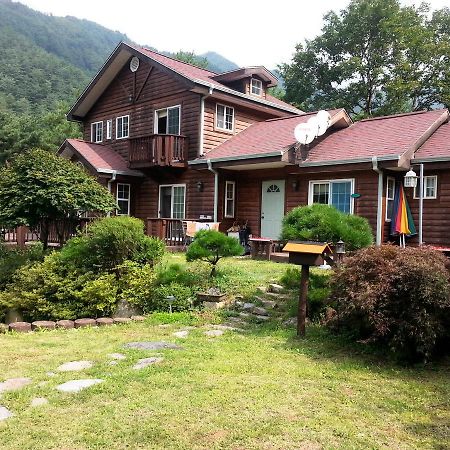 Fairy Tale Pension Pyeongchang Exterior photo