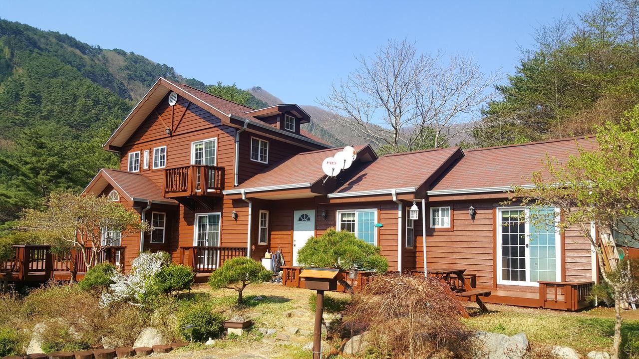 Fairy Tale Pension Pyeongchang Exterior photo